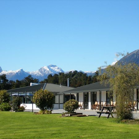 Heritage Park Lodge Haast Eksteriør billede