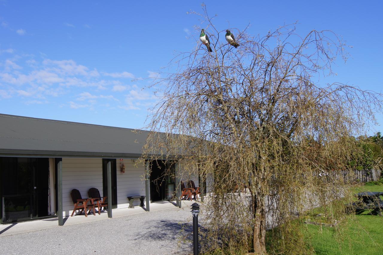 Heritage Park Lodge Haast Eksteriør billede