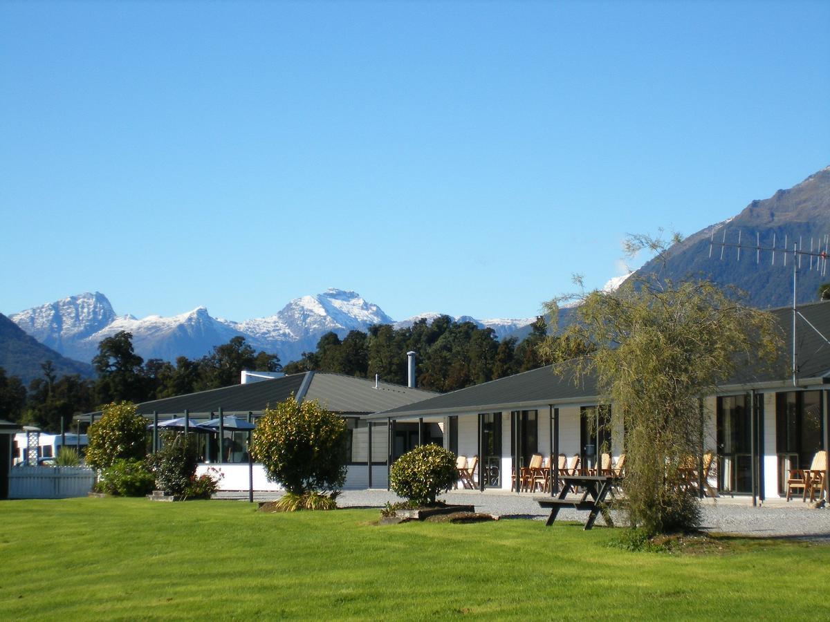 Heritage Park Lodge Haast Eksteriør billede